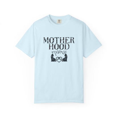 Motherhood Universe Cat Heart T-shirt: Celestial Mom Shirt