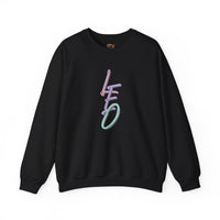Leo Zodiac Pastel Lettering Sweatshirt – Cozy Astrology-Inspired