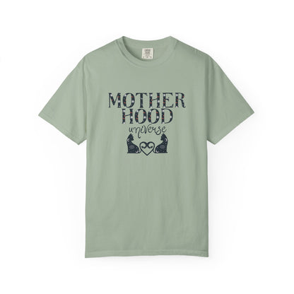 Motherhood Universe Cat Heart T-shirt: Celestial Mom Shirt