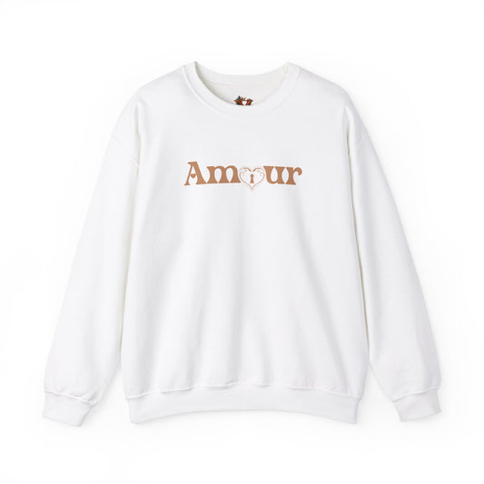 Amour Heart Lock Sweatshirt – A Romantic Valentine’s Look