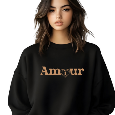 Amour Heart Lock Sweatshirt – A Romantic Look