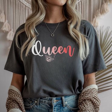 Queen Bee Gradient Letter T-Shirt – Empowered & Bold